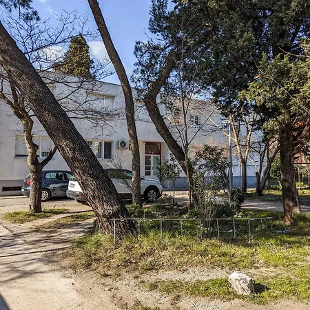 Stan Na Dan Anibo Apartamento Mostar